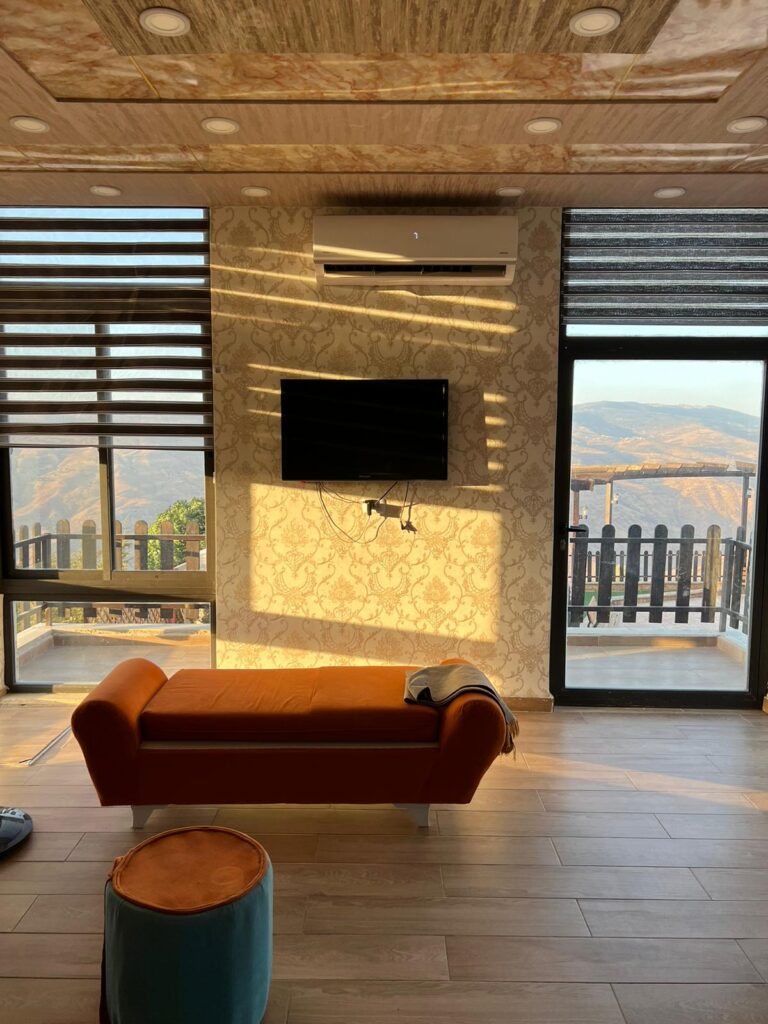 WhatsApp Image 2025-05-04 at 14.52.10 (1)